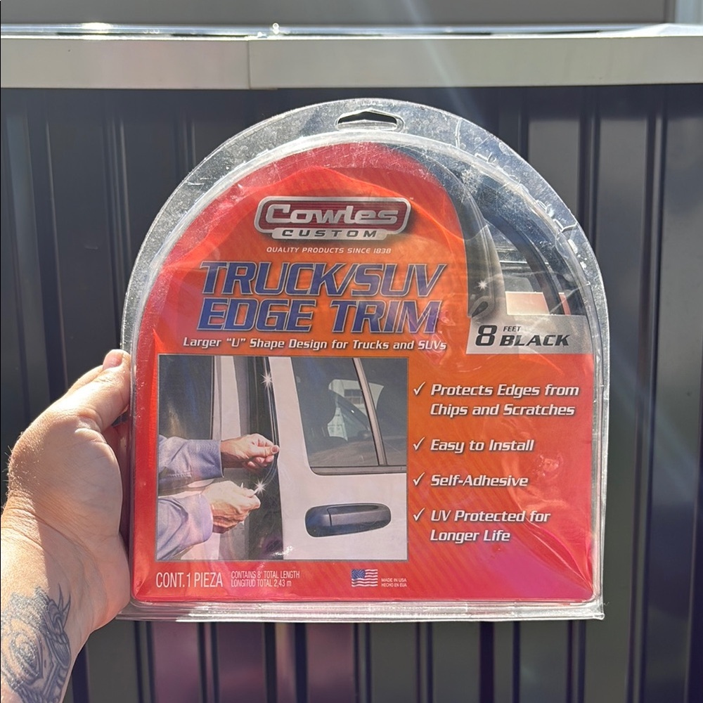 Cowles Custom Black Truck/SUV Edge Trim